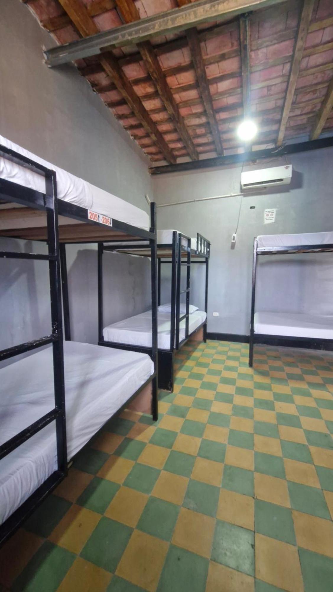 Believer Hostel Santa Marta  Exteriör bild